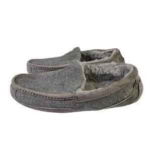 Ugg Ascot Wool Mens 8 Gray Soft Fuzzy Slippers